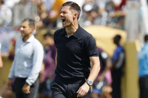 Ćabi Alonso izabrao zamenu za Embapea!